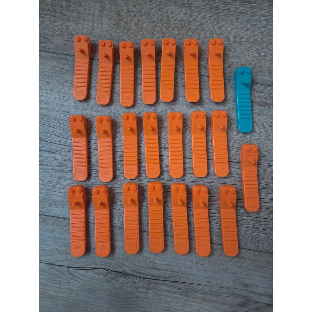 23 LEGO official brick separators